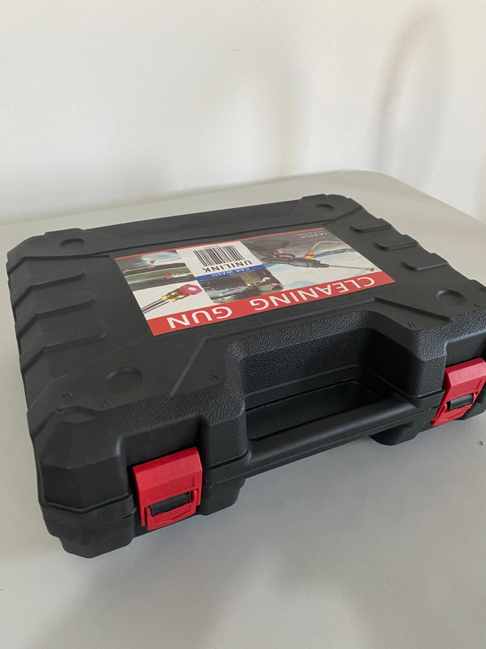 Combo Limpieza Total para Auto: Hidrolavadora Inalámbrica con 2 Baterías y Aspiradora Portátil